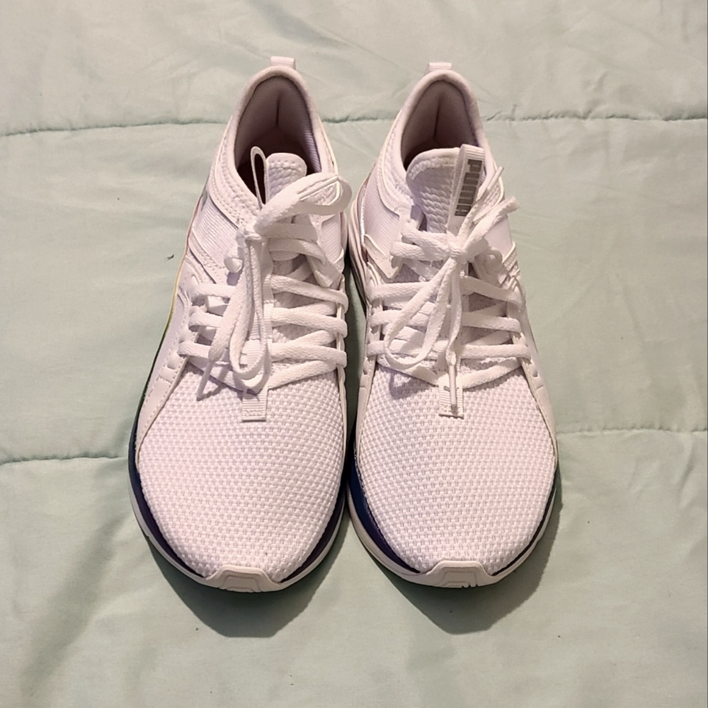 Womens puma running shoes size 9